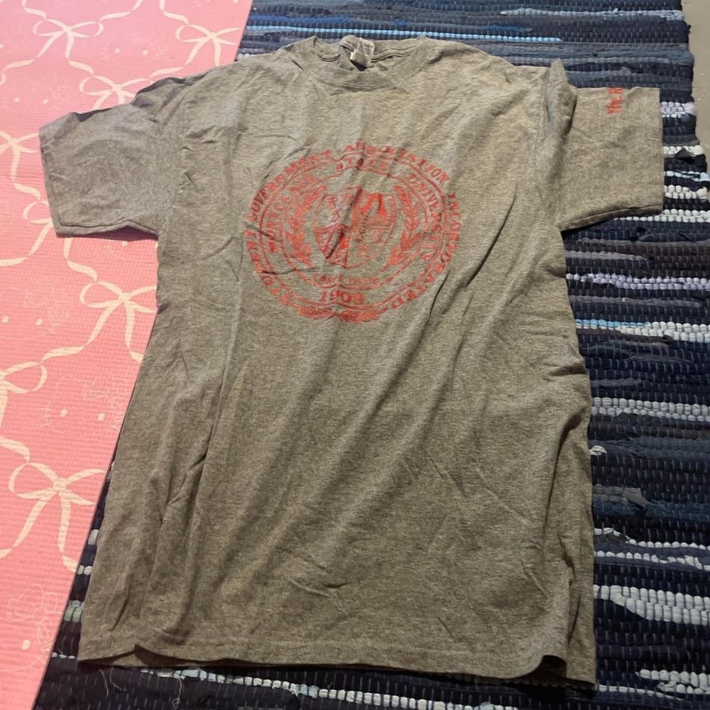 Montclair University Fruit of the Loom Graphic Tee Size Medium